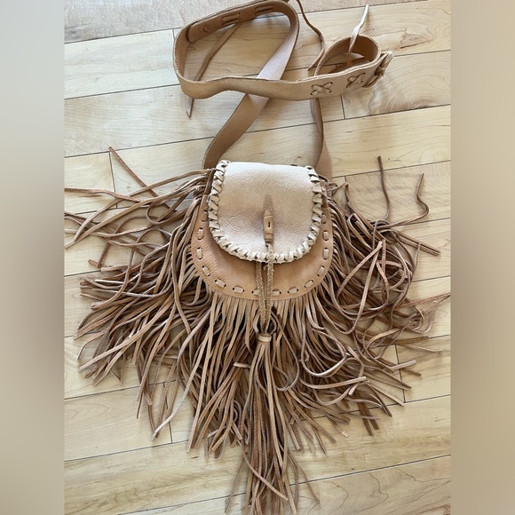 Genuine leather Janis fringe bag - brand new - Picture 2 of 6